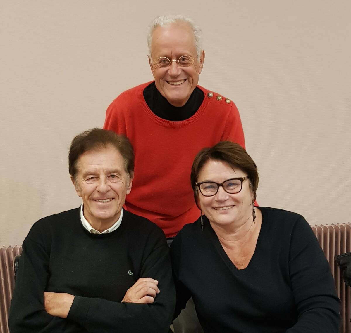 Rencontre avec Henri Sannier et madame, au salon du livre de Mortain, le 28/11/21. Henri fut présentateur des JT de France Télévisions.